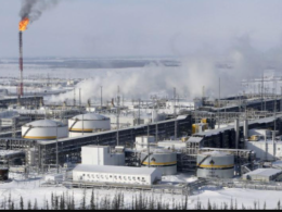 AS THE RUSSIA-UKRAINE CONFLICT RAGES, OIL PRICES SKYROCKET, AND STOCK MARKETS PLUMMET