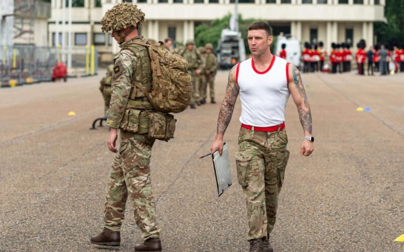 It's not OK to be fat in the Army military fitness instructor says