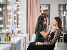 7 Tips for makeup artists to grow their business