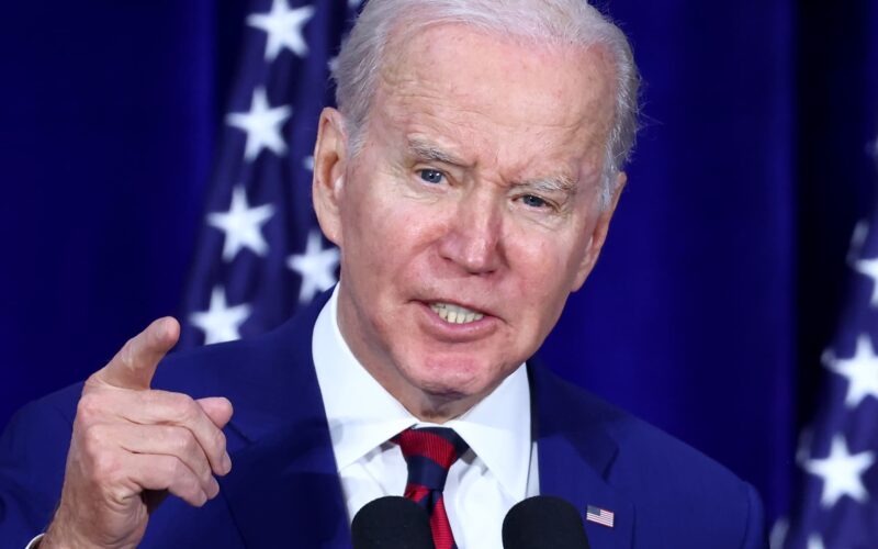 Biden calls on Congress to tighten policies to claw lower back govt pay, levy penalties in bank disasters