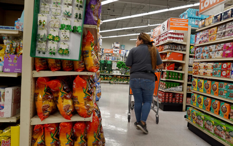 Wholesale charges post sudden decline of 0.1% in February; retail income fall