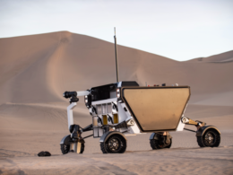 Starship will deliver a Jeep-sized rover to Moon in 2026