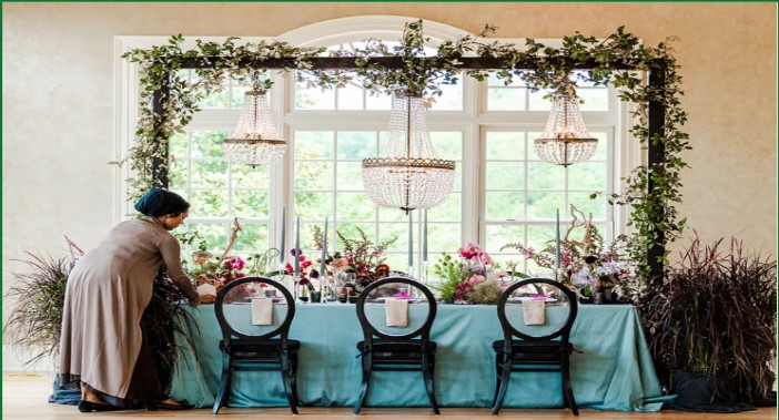 Design Your Wedding Venue With a Professional Wedding Decorator