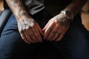  Choices of Pride for Knuckle Tattoo