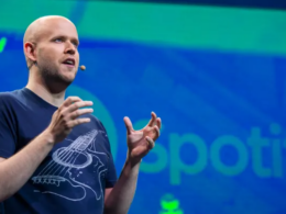Spotify's podcast division is laying off 200 people.