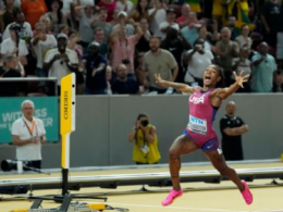 Sha'Carri Richardson crowns revival by winning the 100m at the world championships.