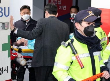 South Korean opposition leader leaves the ICU after being stabbed.