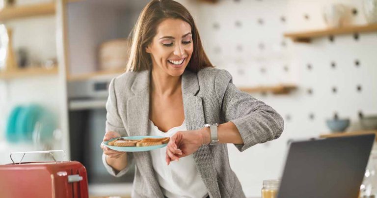 The Easiest Way to Keep a Busy Work From Home Kitchen Fully Stocked with Clean Food